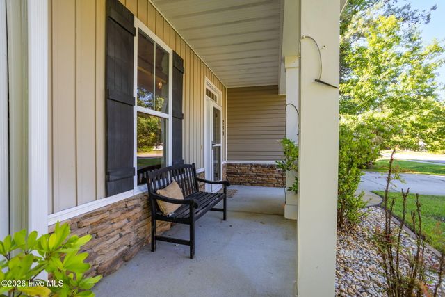 289 Weir Drive, Hampstead, NC 28443