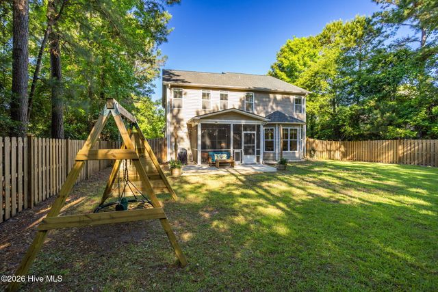 289 Weir Drive, Hampstead, NC 28443