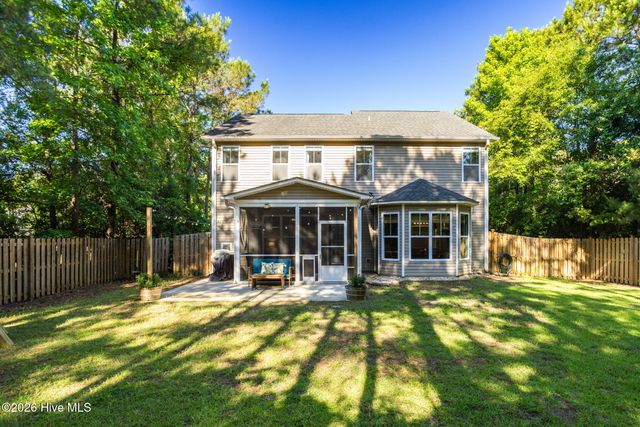 289 Weir Drive, Hampstead, NC 28443