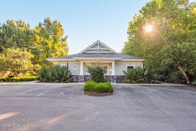 289 Weir Drive, Hampstead, NC 28443