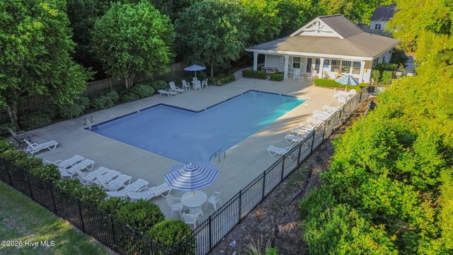 289 Weir Drive, Hampstead, NC 28443