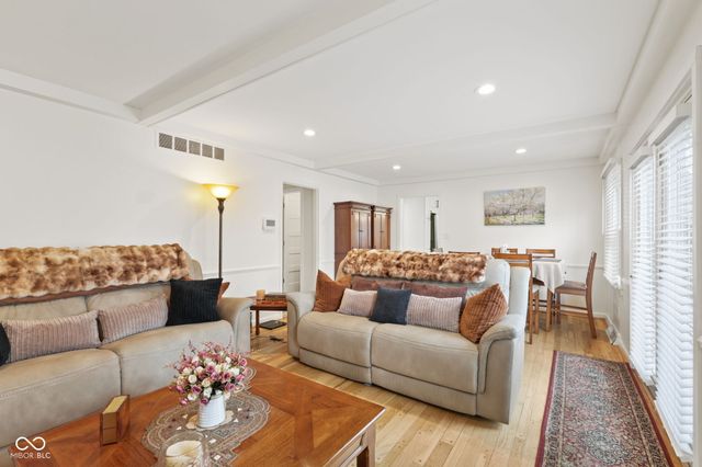 7832 Buckskin Drive, Indianapolis, IN 46250