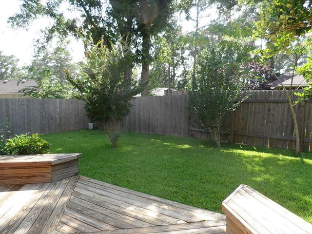 419 Paradise Lane, Montgomery, TX 77356