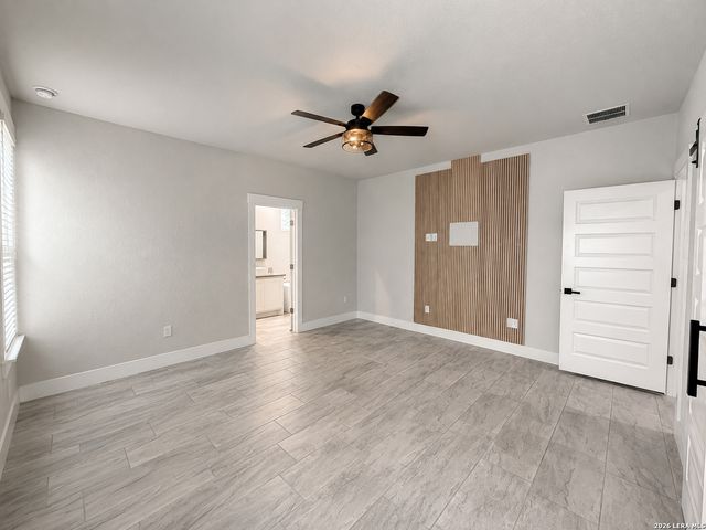 7814 WOODCLIFF BLVD, Selma, TX 78154