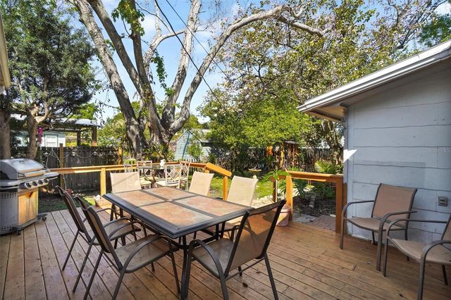 2301 7TH AVENUE N, St Petersburg, FL 33713