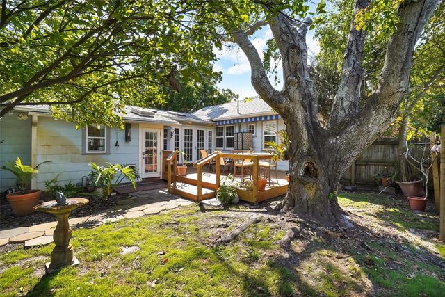 2301 7TH AVENUE N, St Petersburg, FL 33713