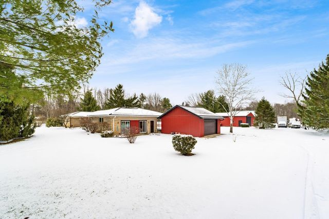 99 Sharon Road SW, Pataskala, OH 43062