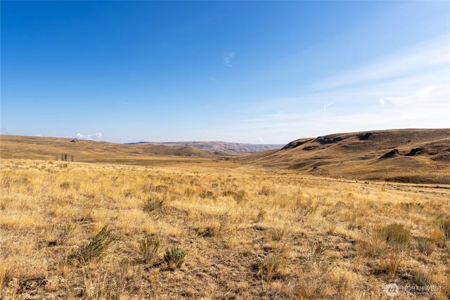 61 Dyer Hill Rd, Mansfield, WA 98830