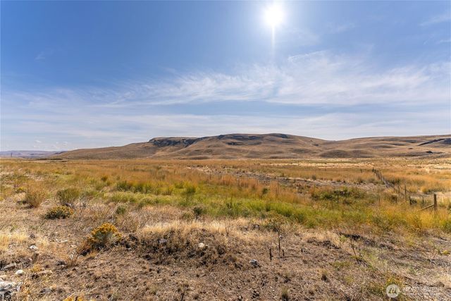 61 Dyer Hill Rd, Mansfield, WA 98830