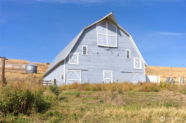 61 Dyer Hill Rd, Mansfield, WA 98830