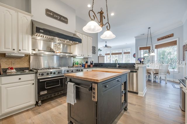 76 Victory Point Dr, Bluffton, SC 29910