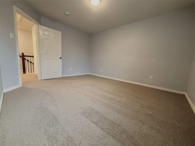 389 Ivan Drive, Lewisville, TX 75067