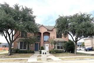 389 Ivan Drive, Lewisville, TX 75067