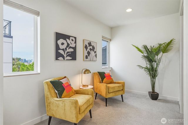 830 B 16th Ave, Seattle, WA 98122