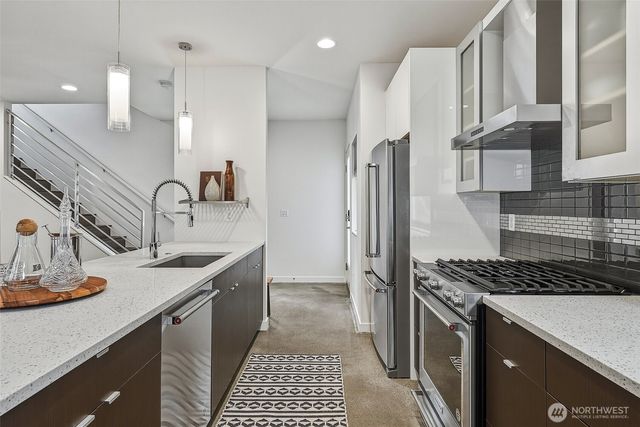 830 B 16th Ave, Seattle, WA 98122