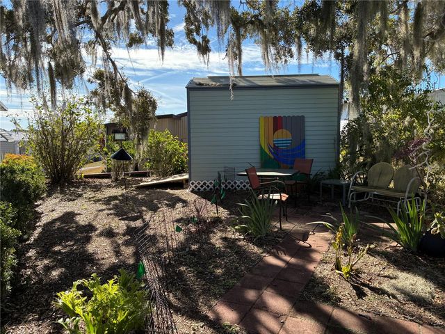 3896 PICCIOLA ROAD 213, Fruitland Park, FL 34731