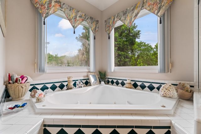 5544 S New Hope Rd, Hermitage, TN 37076