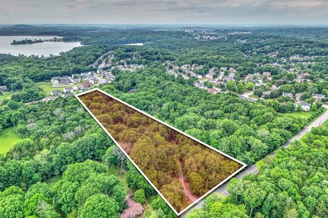 5544 S New Hope Rd, Hermitage, TN 37076