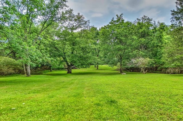 5544 S New Hope Rd, Hermitage, TN 37076