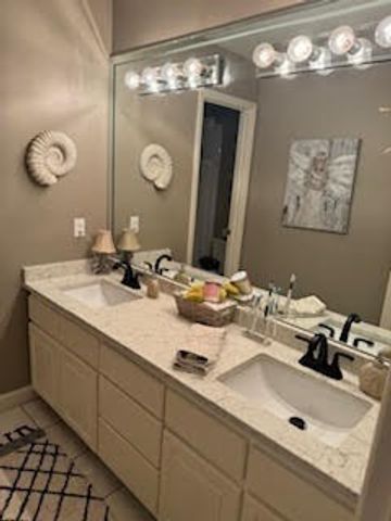 5544 S New Hope Rd, Hermitage, TN 37076