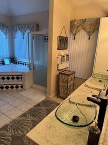 5544 S New Hope Rd, Hermitage, TN 37076