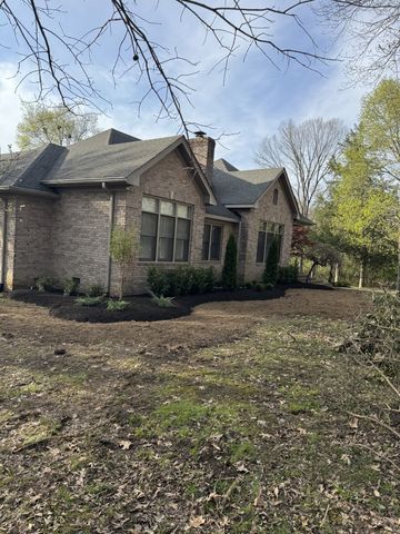 5544 S New Hope Rd, Hermitage, TN 37076