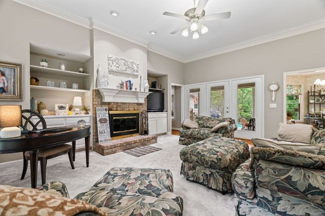 5544 S New Hope Rd, Hermitage, TN 37076