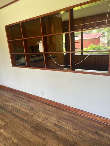 855 N Pearl Street, Crestview, FL 32536