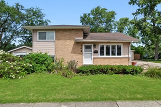 144 Westwood Drive, Park Forest, IL 60466