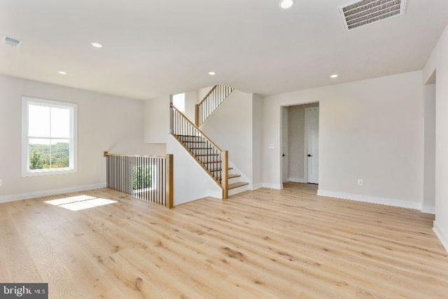 41636 MISTY DAWN DR, Ashburn, VA 20148