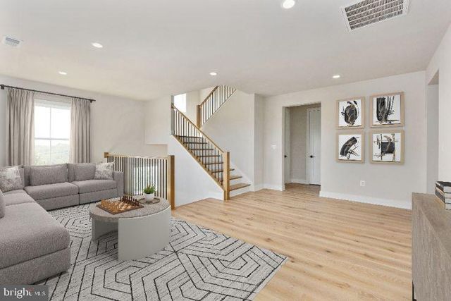 41636 MISTY DAWN DR, Ashburn, VA 20148