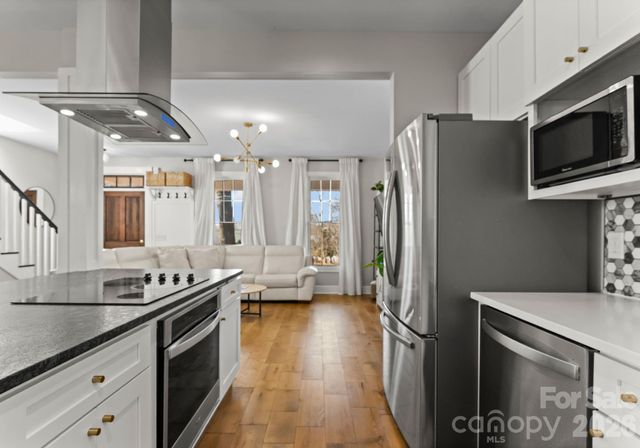 1700 Westbrook Drive, Charlotte, NC 28208