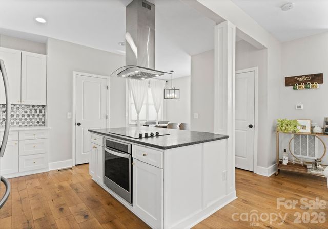 1700 Westbrook Drive, Charlotte, NC 28208