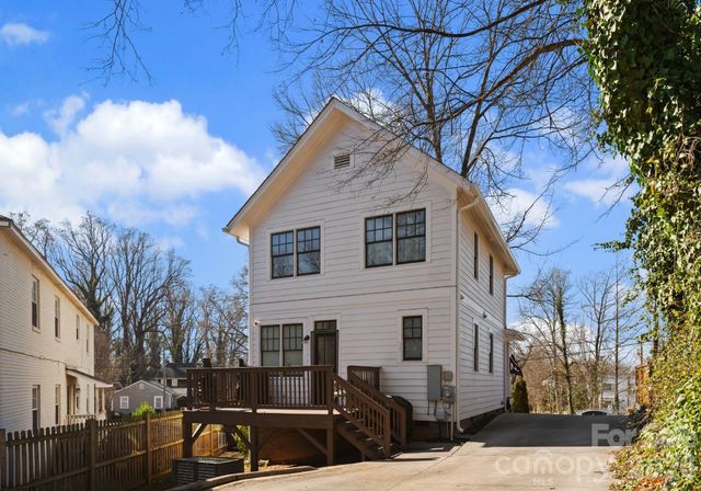 1700 Westbrook Drive, Charlotte, NC 28208