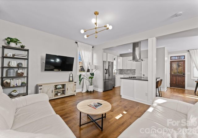 1700 Westbrook Drive, Charlotte, NC 28208