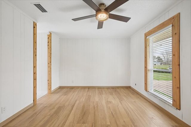 2114 Sunset Drive, Brookston, TX 75421