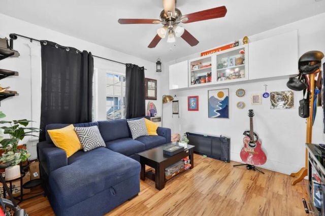 1530 E Appleton Street, Long Beach, CA 90802