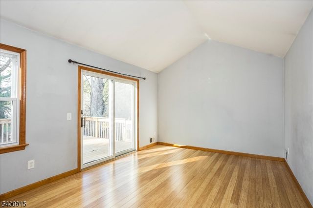 2 Bernard Ct, Clinton Twp., NJ 08833