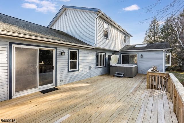 2 Bernard Ct, Clinton Twp., NJ 08833