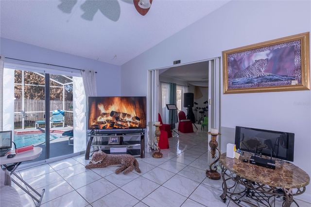 2672 DEBANY ROAD, Kissimmee, FL 34744