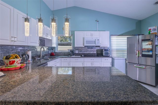 2672 DEBANY ROAD, Kissimmee, FL 34744