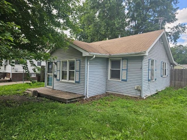 2950 Mahaska Avenue, Des Moines, IA 50317