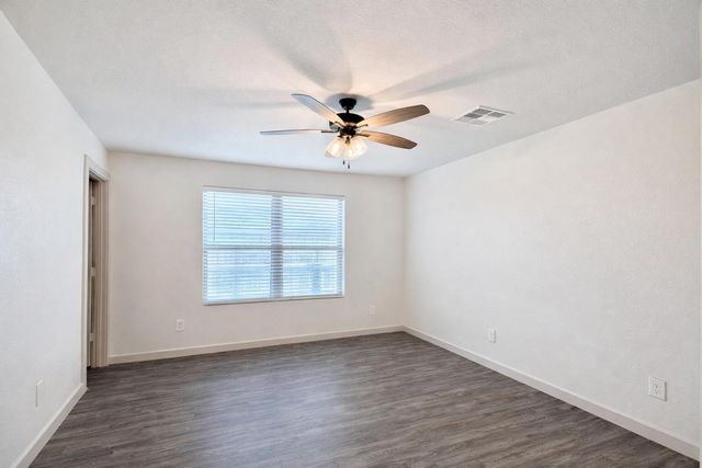 7705 Date Avenue, Lubbock, TX 79404