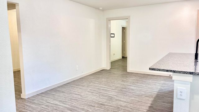 7705 Date Avenue, Lubbock, TX 79404