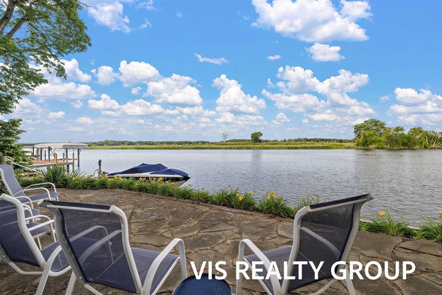 15085 Mercury Drive, Grand Haven, MI 49417