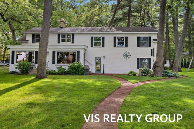 15085 Mercury Drive, Grand Haven, MI 49417