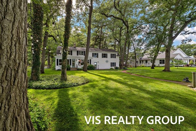 15085 Mercury Drive, Grand Haven, MI 49417