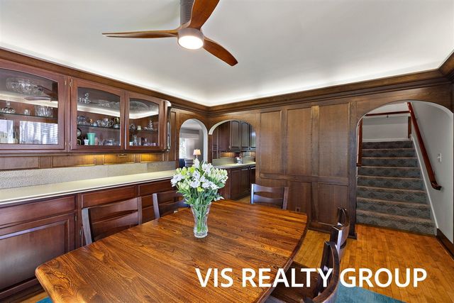 15085 Mercury Drive, Grand Haven, MI 49417