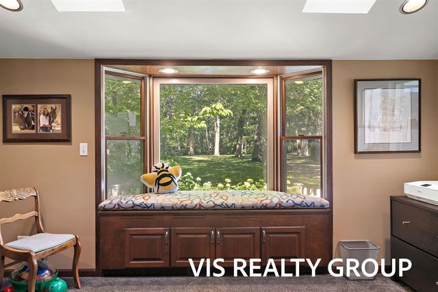 15085 Mercury Drive, Grand Haven, MI 49417