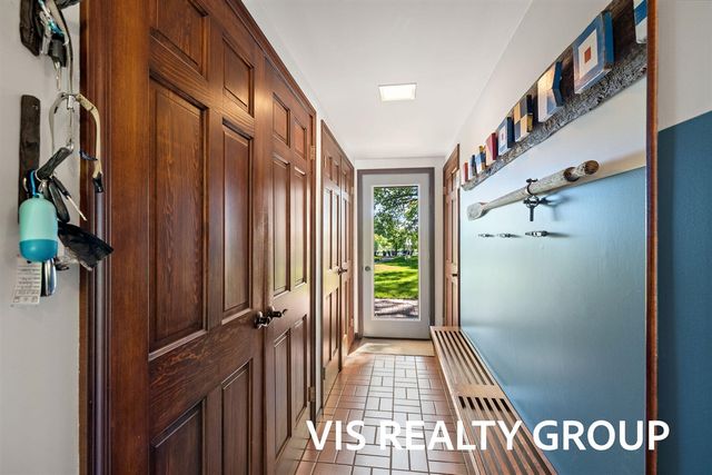 15085 Mercury Drive, Grand Haven, MI 49417